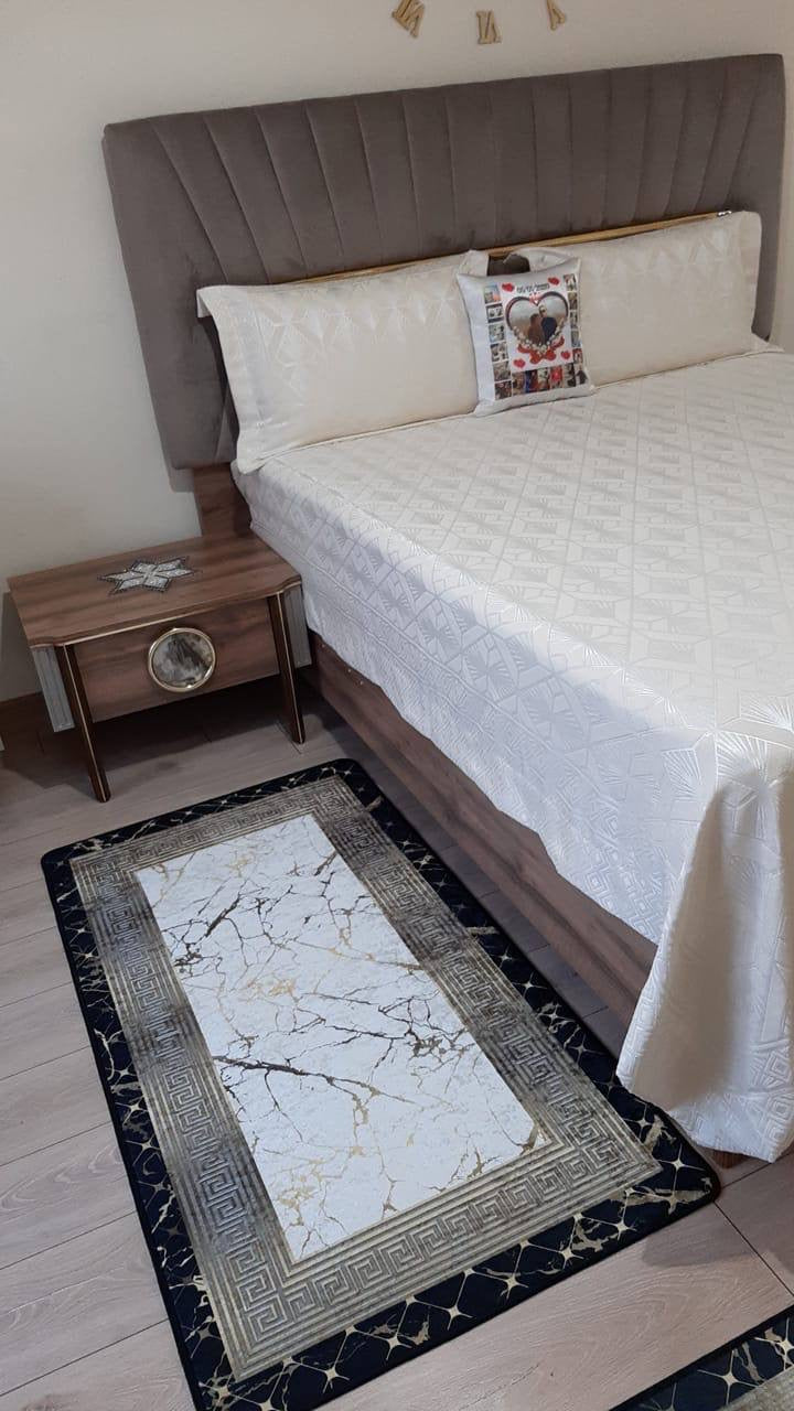KANBERRA BLACK GOLD - Kaymaz Deri Taban Makinede Yıkanabilir Salon Oturma Odası Mutfak Halısı