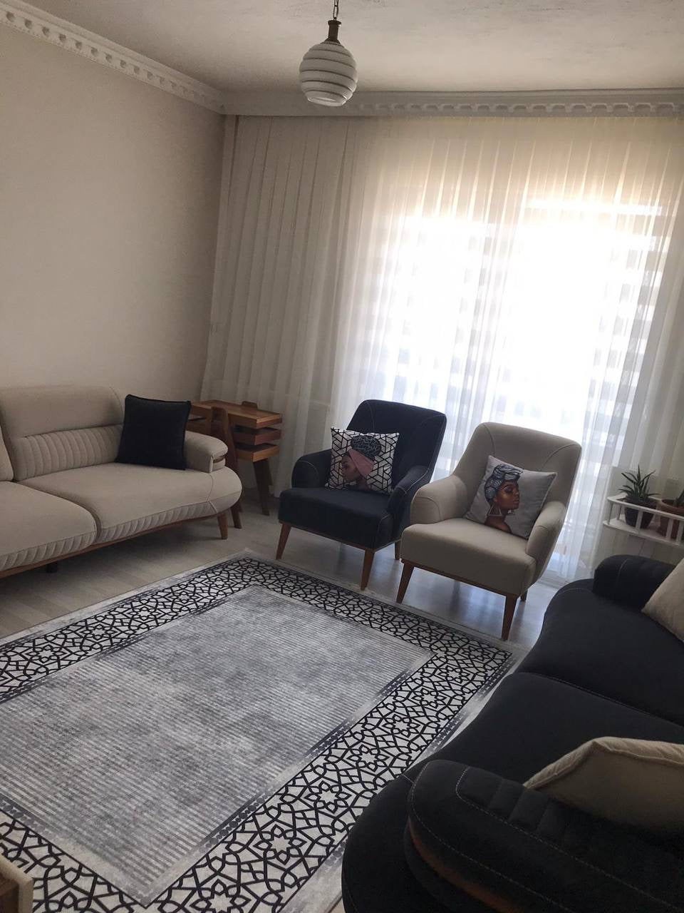 FLOWY GÜMÜŞ - Kaymaz Deri Taban Makinede Yıkanabilir Salon Oturma Odası Mutfak Halısı