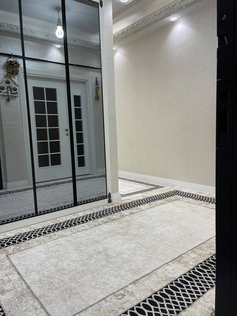 DAVİES BLACK KREM - Kaymaz Deri Taban Makinede Yıkanabilir Salon Oturma Odası Mutfak Halısı